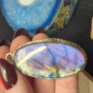 Purple labradorite Pendant